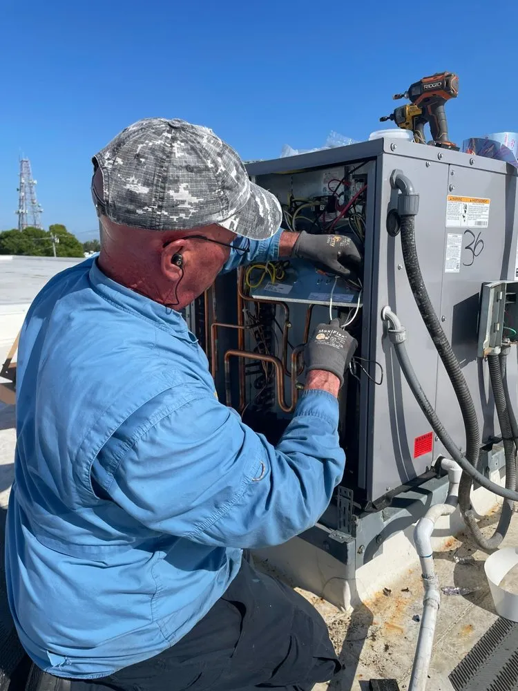 Slide of Air-Tech HVAC