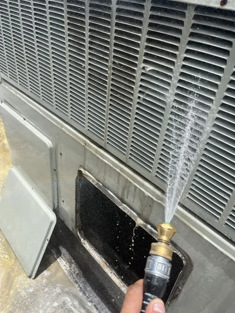 Slide of Air Tex Solutions