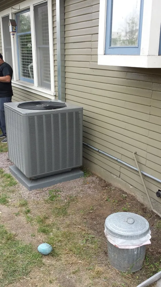 Slide of Air Tight Heating & Cooling Systems