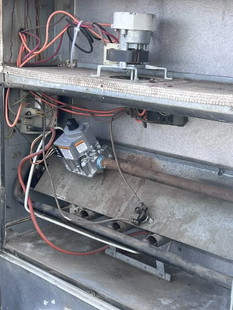 Slide of Air Urgency Hvac