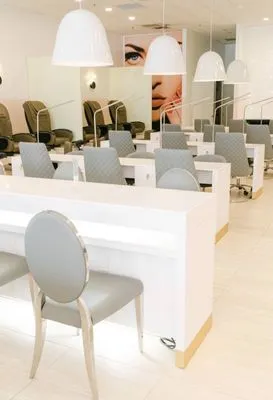 Air Wise Heating and Air, LLC​ Logo