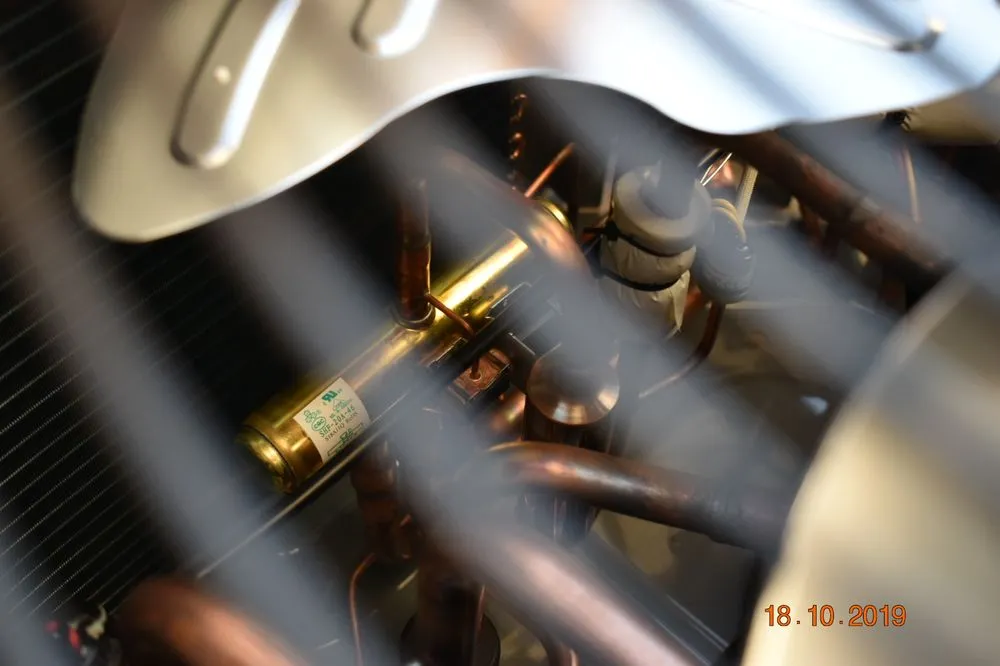 Slide of Air-zona Air Conditioning, Heating & Ventilation