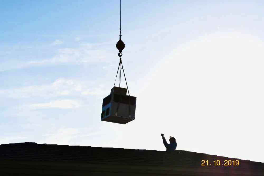 Slide of Air-zona Air Conditioning, Heating & Ventilation