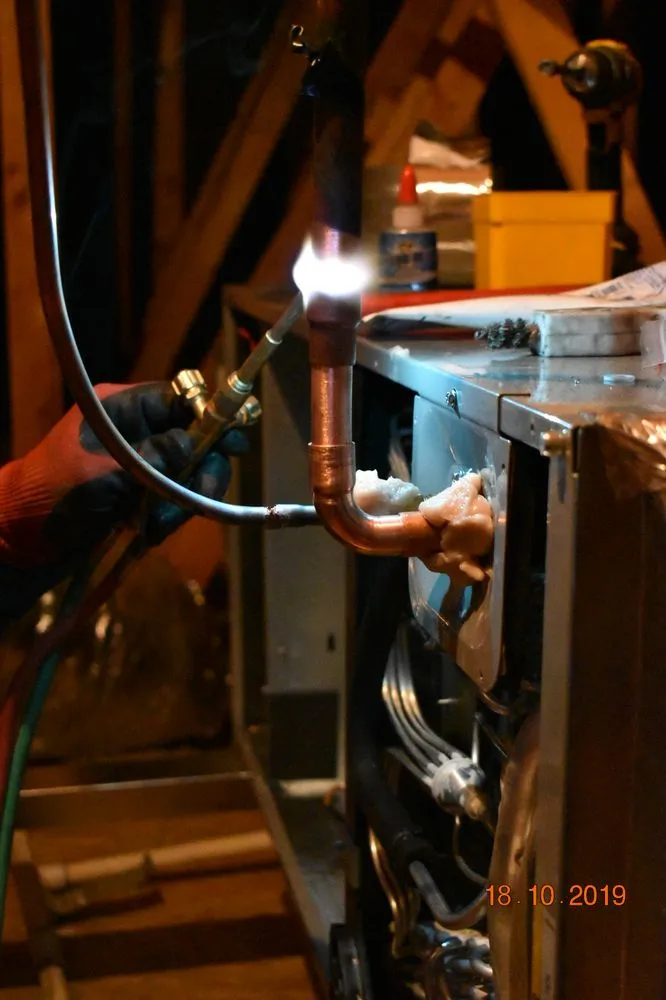 Slide of Air-zona Air Conditioning, Heating & Ventilation