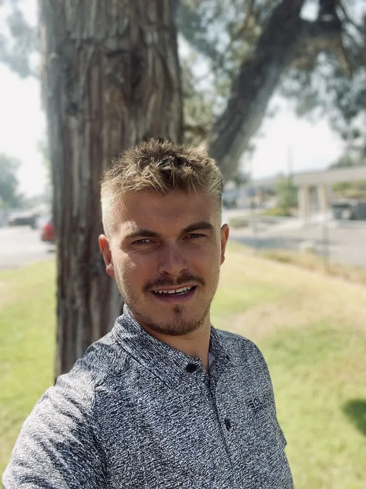 Slide of Aircare Heating and Air Conditioning