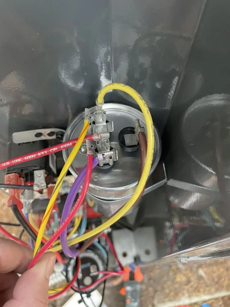 Slide of Aircare Heating and Air Conditioning