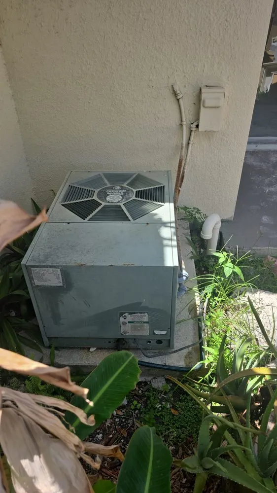 Slide of Aircool Miami Services