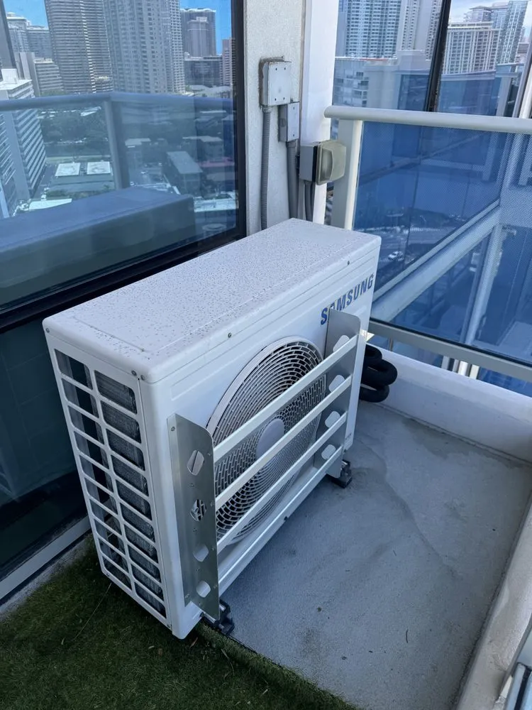 Slide of AirEsthetic