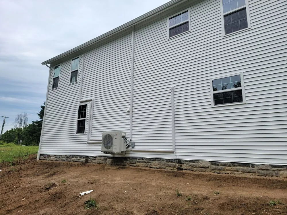 Slide of Airflow Associate