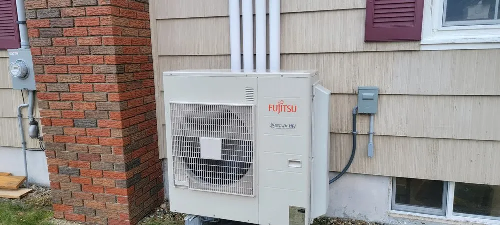 Slide of Airflow Associate