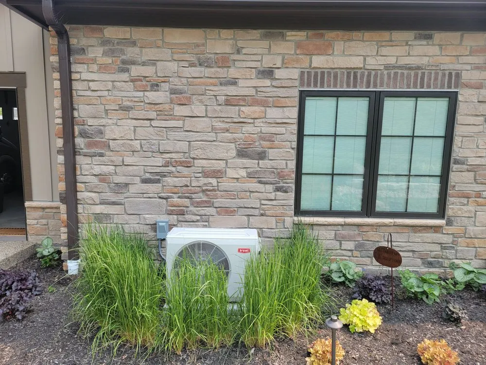 Slide of Airflow Associate