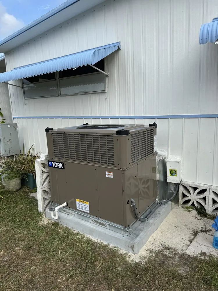 Slide of Airgenx Clean Climate Solutions