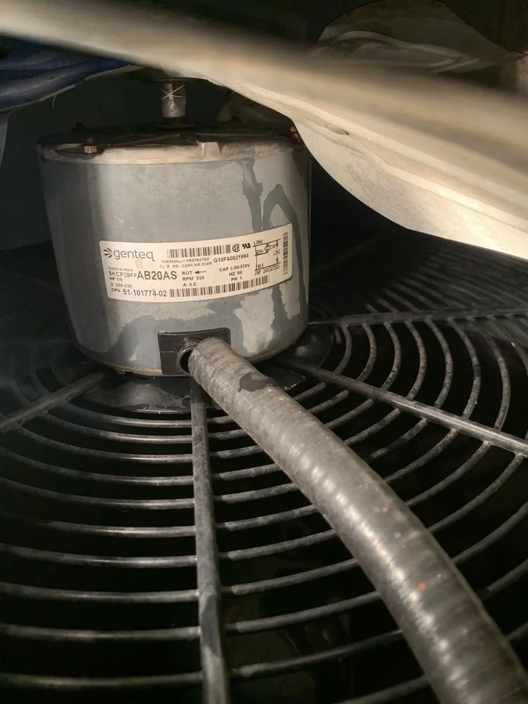 Slide of AiRivero S&R