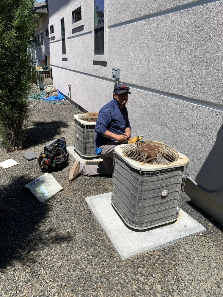 Slide of AirKeepers Heating & Cooling