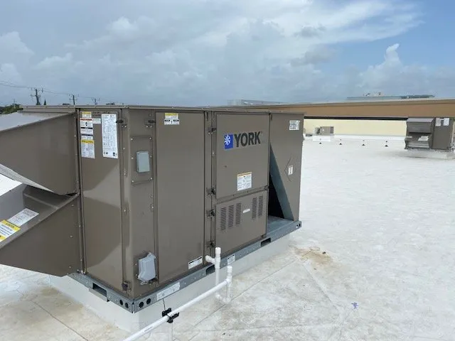 Slide of Airleo Mechanical Service