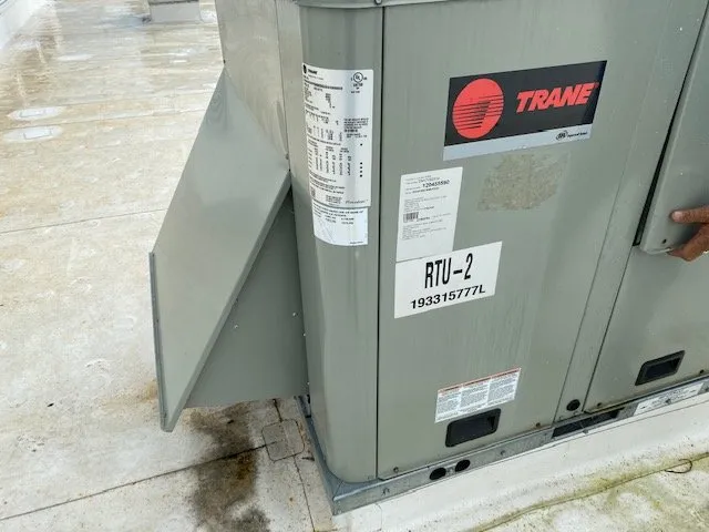 Slide of Airleo Mechanical Service