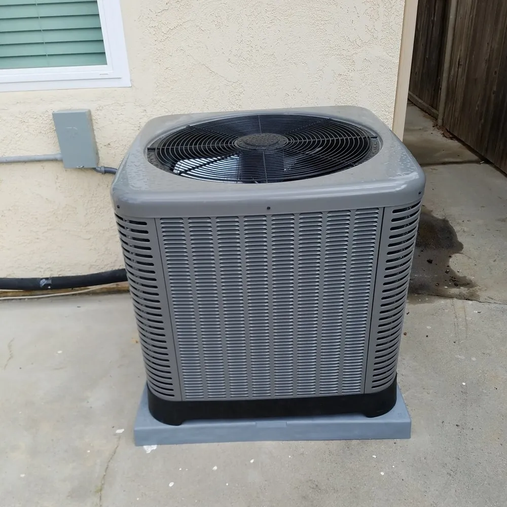 Slide of Airmakers Heating & Air Conditioning