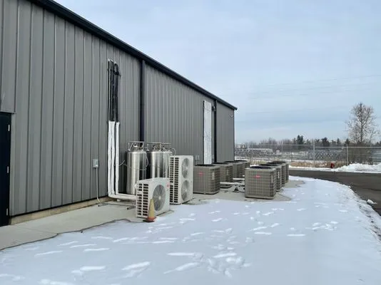 Airman Heat & Air Logo