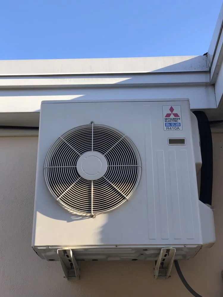 Slide of Airmaster Heating & Cooling Inc