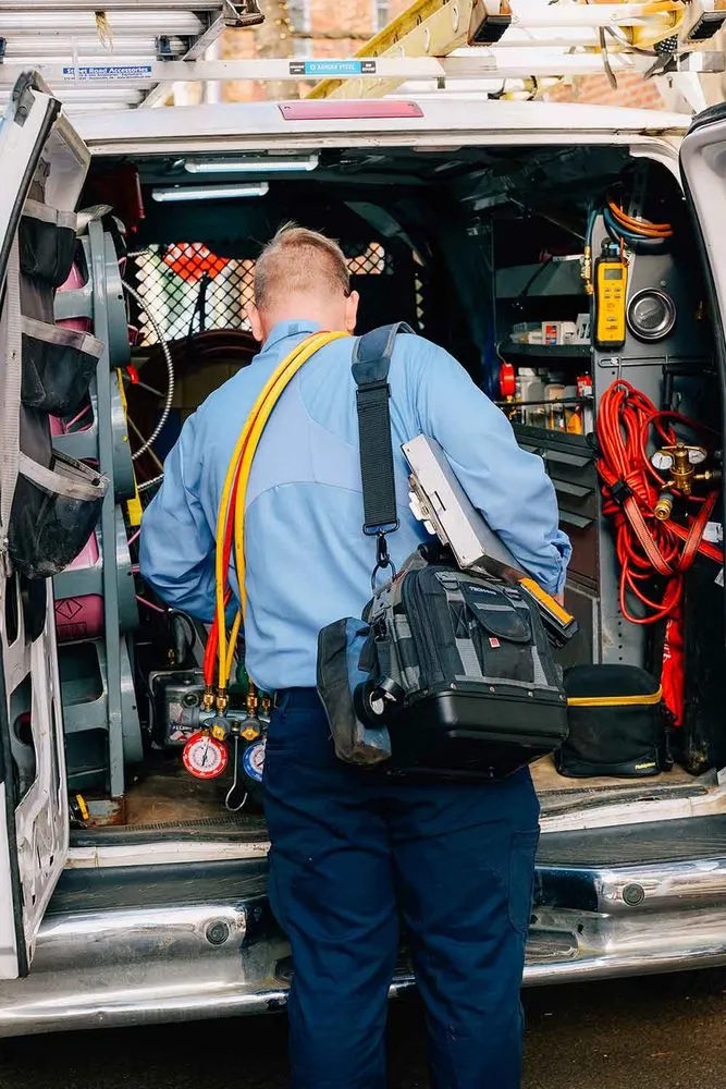 Slide of AirMaster Heating & Cooling Specialists