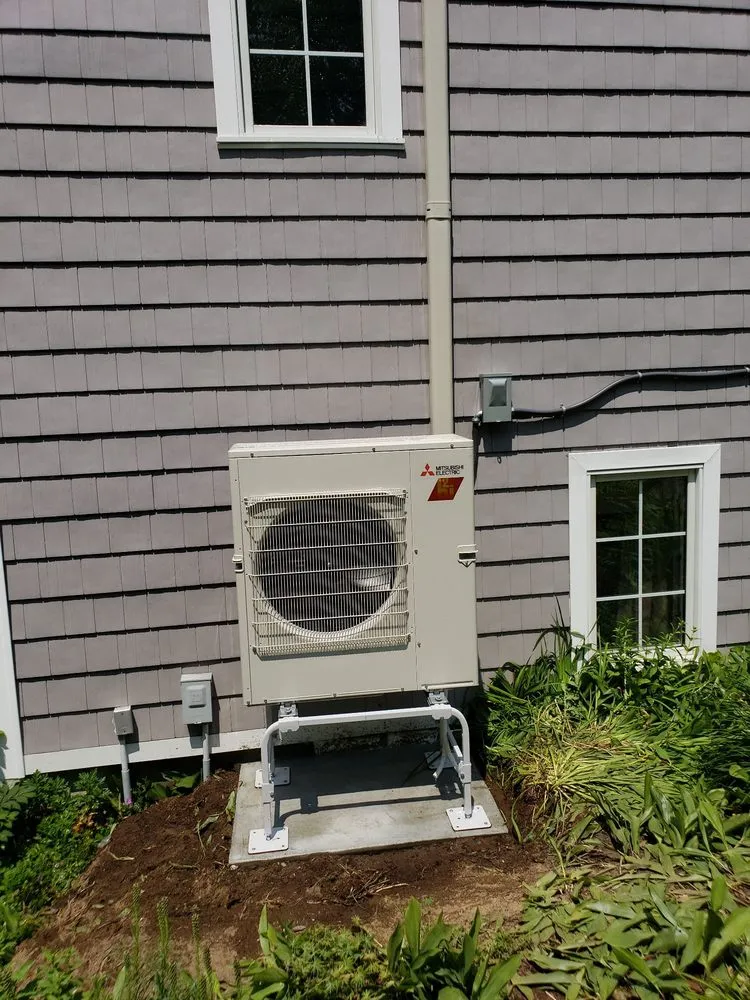 Slide of AirMaster Heating & Cooling