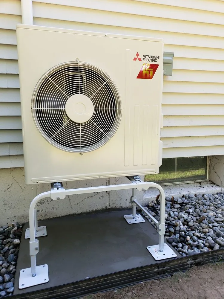 Slide of AirMaster Heating & Cooling