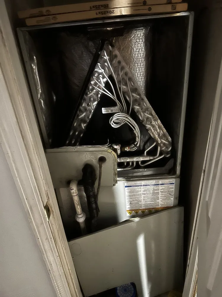 Slide of Airmax Heating & Cooling