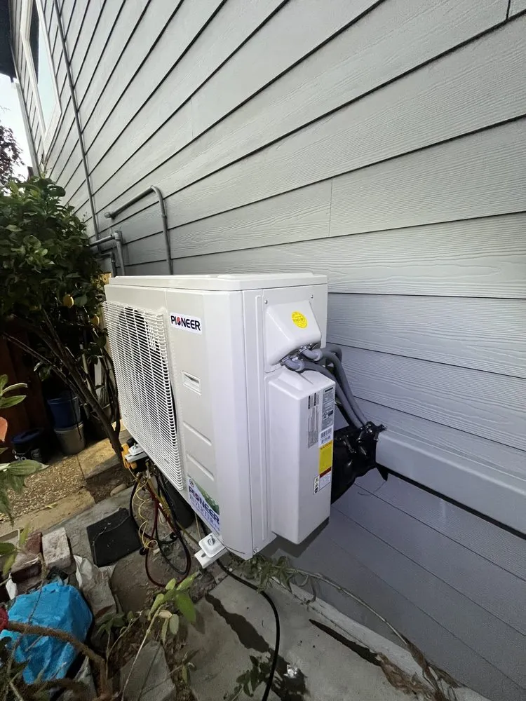 Slide of Airmax Home Solutions