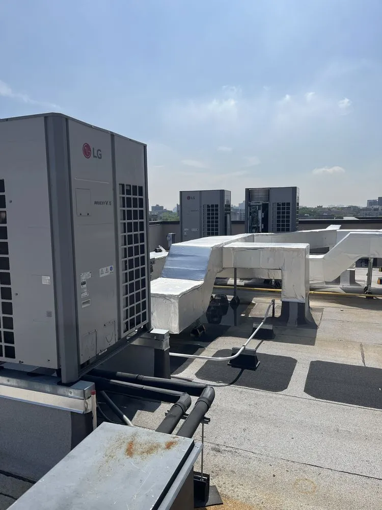 Slide of Airmax Inc.