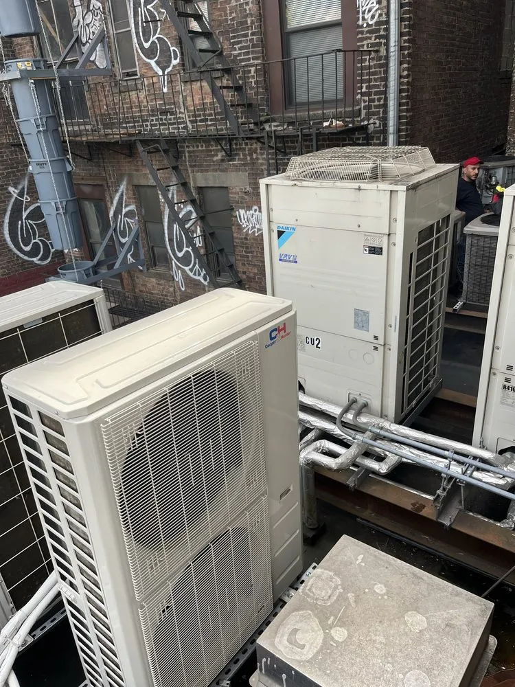 Slide of Airmax Inc.