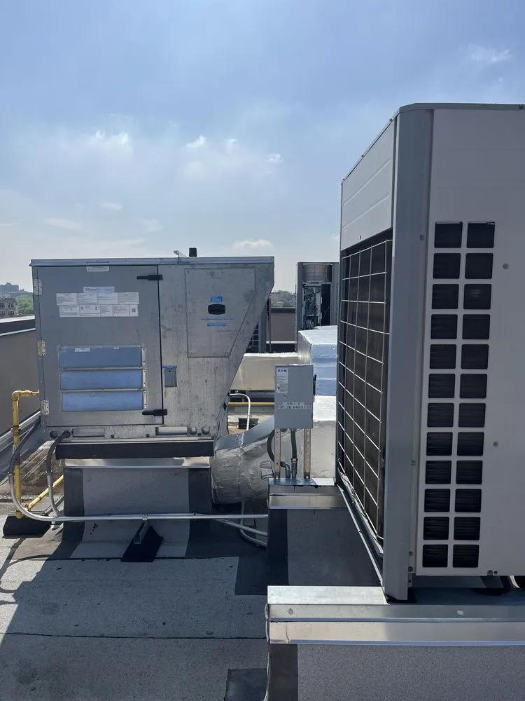 Slide of Airmax Inc.