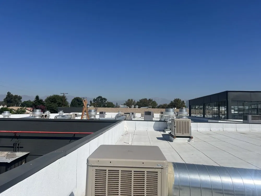 Slide of Airmax Pros