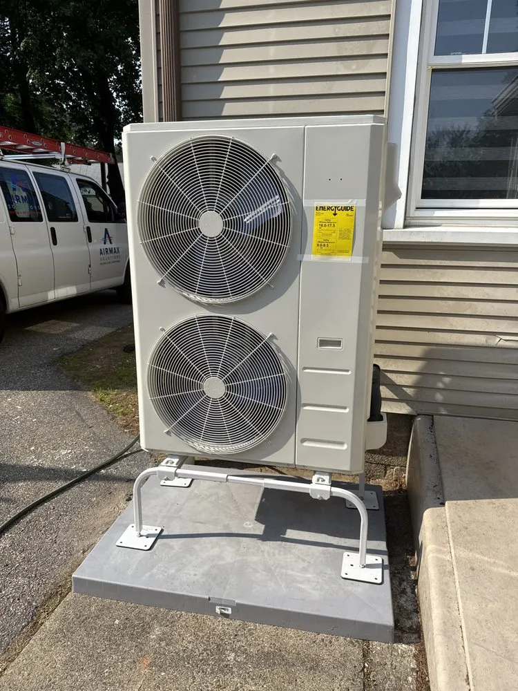 Slide of Airmax Solutions