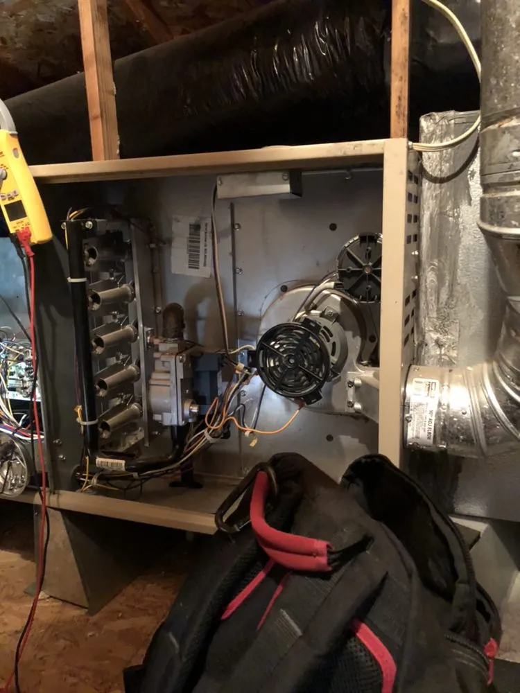 Slide of Airmech Heating and Air Conditioning