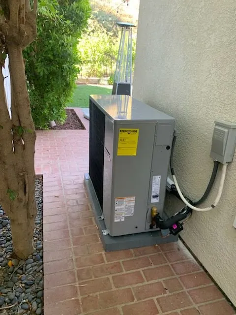 Slide of Airone & Beyond Heating And Cooling