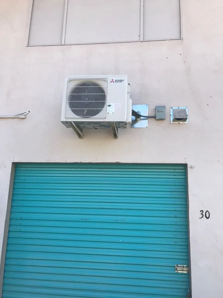 Slide of AIRSMITHS Home Performance