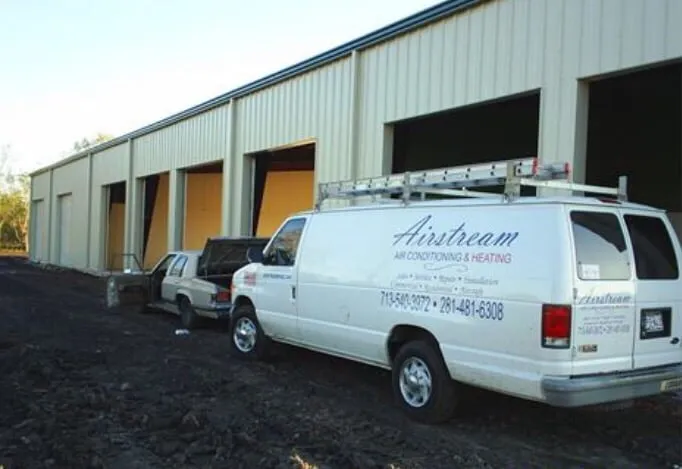 Slide of Airstream Air Conditioning & Heating