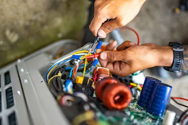 Airstream Services Logo