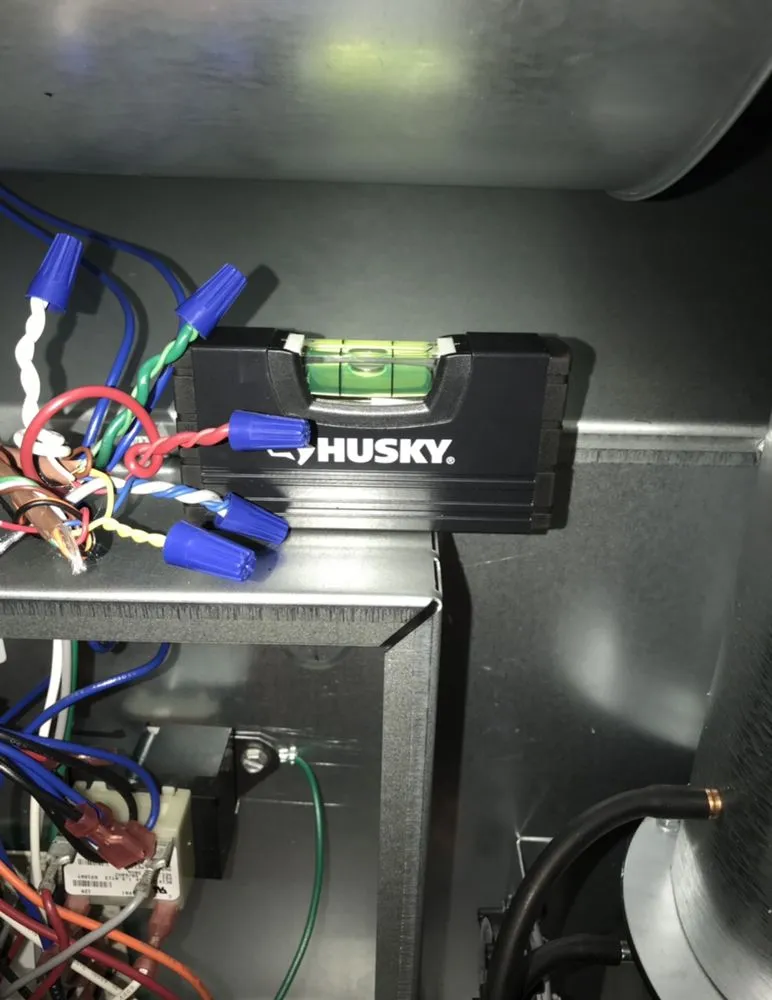 Slide of Airsurance LLC