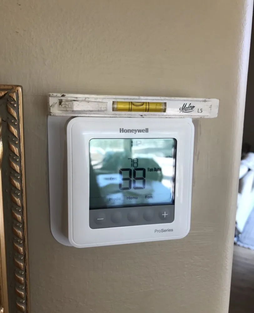 Slide of Airsurance LLC