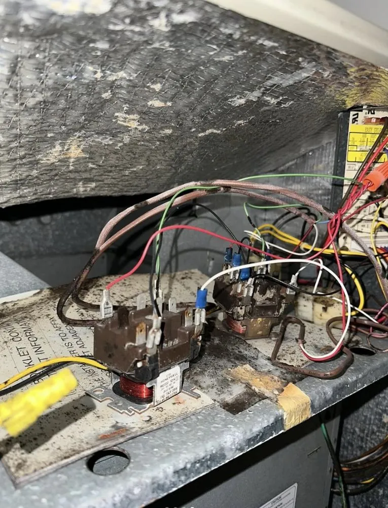 Slide of AirTek Solutions