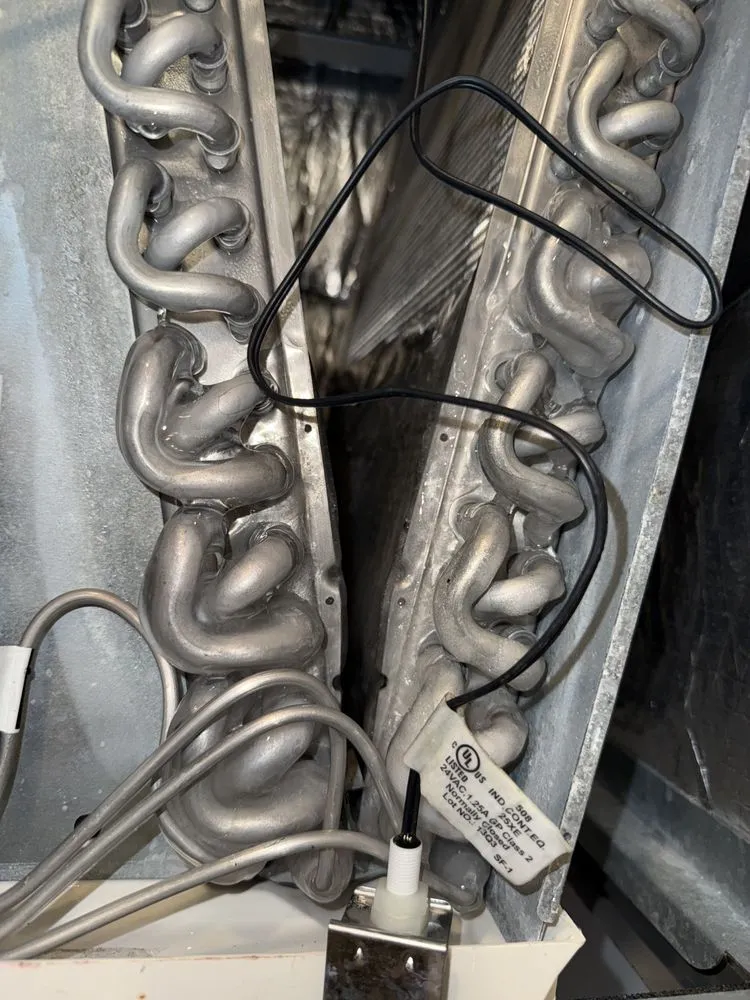 Slide of Airvana Systems