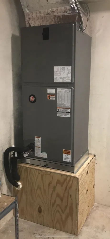 Slide of Airwaves Air Conditioning