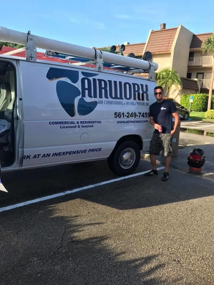 Slide of Airworx Refrigeration and Air Conditioning