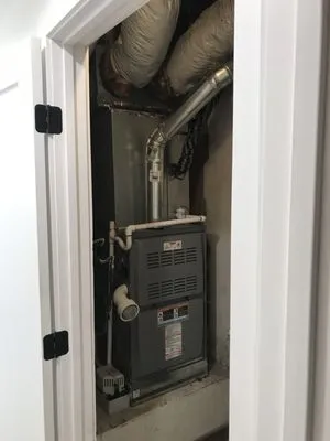 AJ’s Heating and cooling Logo