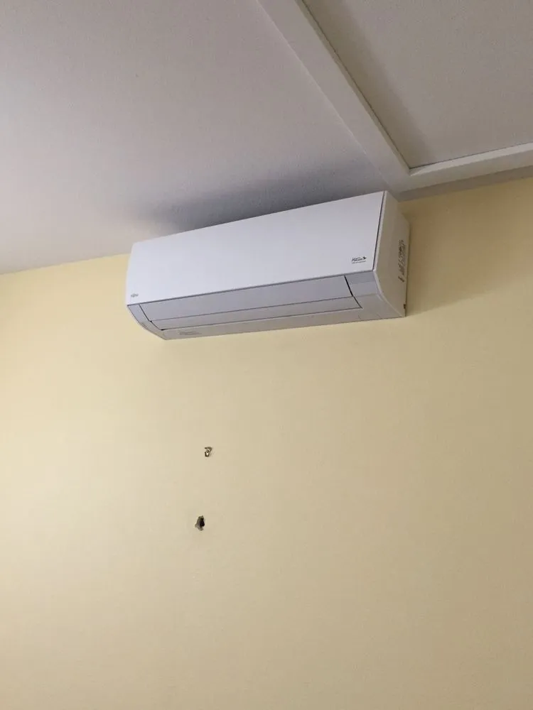 Slide of Akamai Air Conditioning and Refrigeration