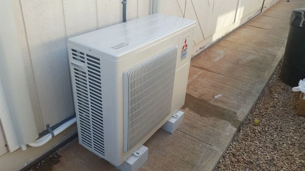 Slide of Akamai Air Conditioning and Refrigeration