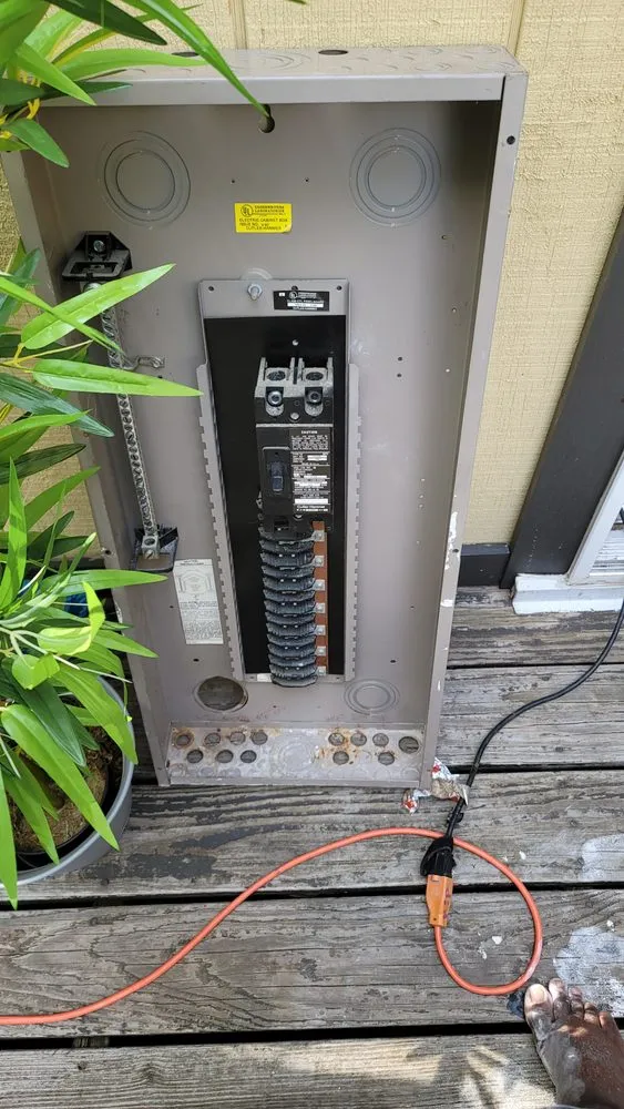 Slide of A&L Handyman