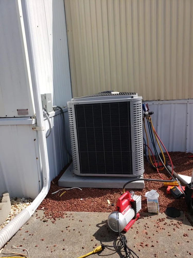 Slide of Alaniz Mechanical