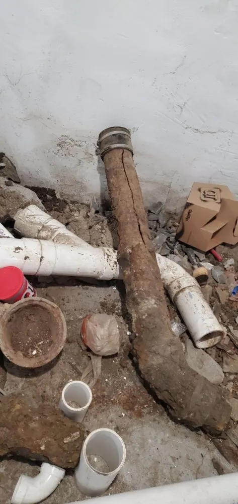 Slide of Alan's plumbing heating and cooling